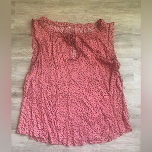 Dressy coral tank with ruffles. Key hole with tie.